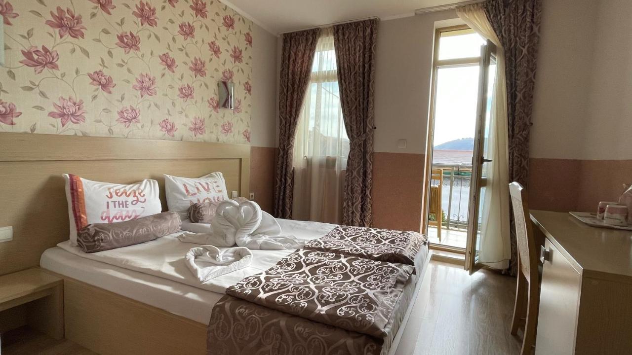 Hotel Anhea Veliko Tarnovo Ngoại thất bức ảnh